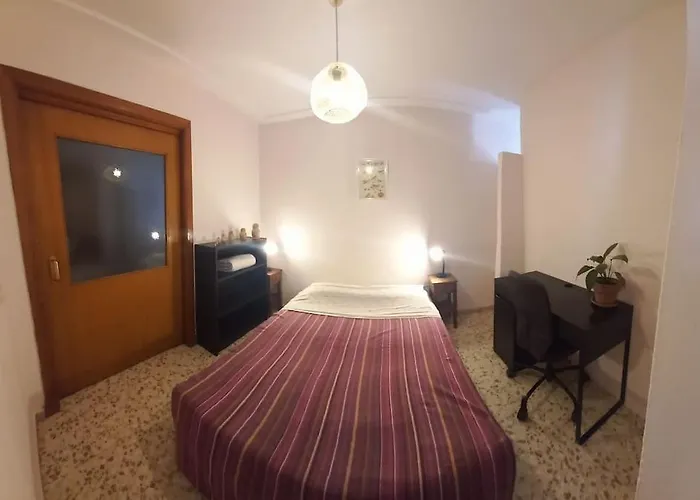 Piso La Plazuela Con Balcones