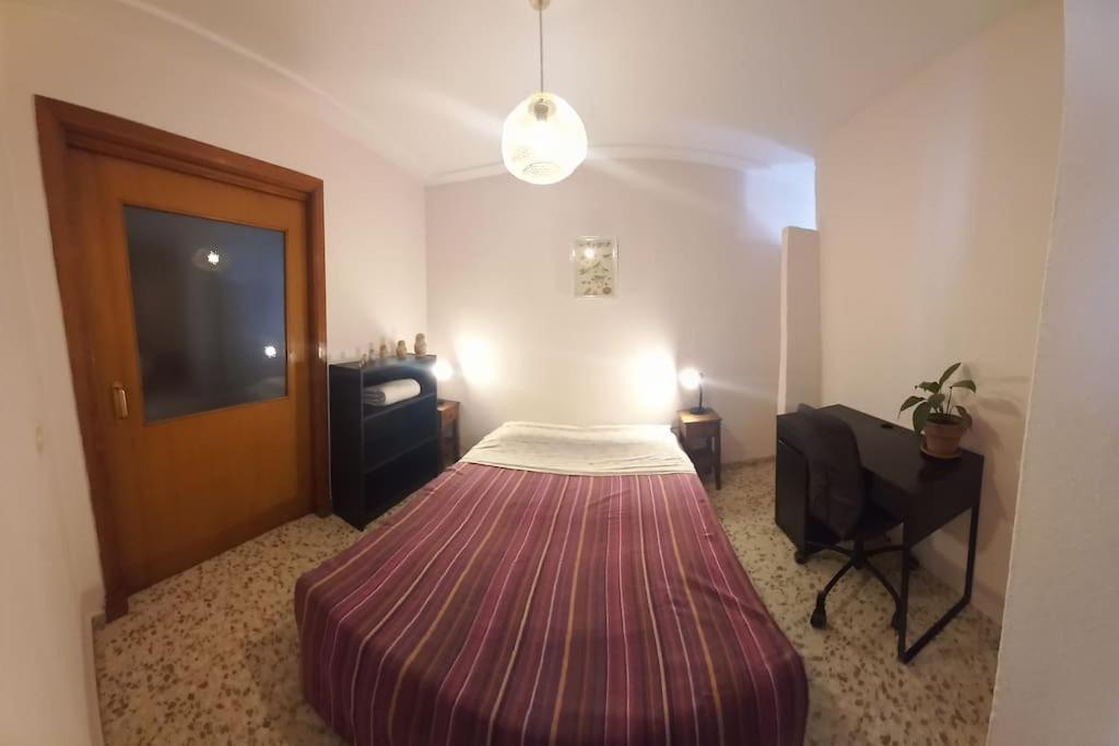 Piso La Plazuela Con Balcones Apartament