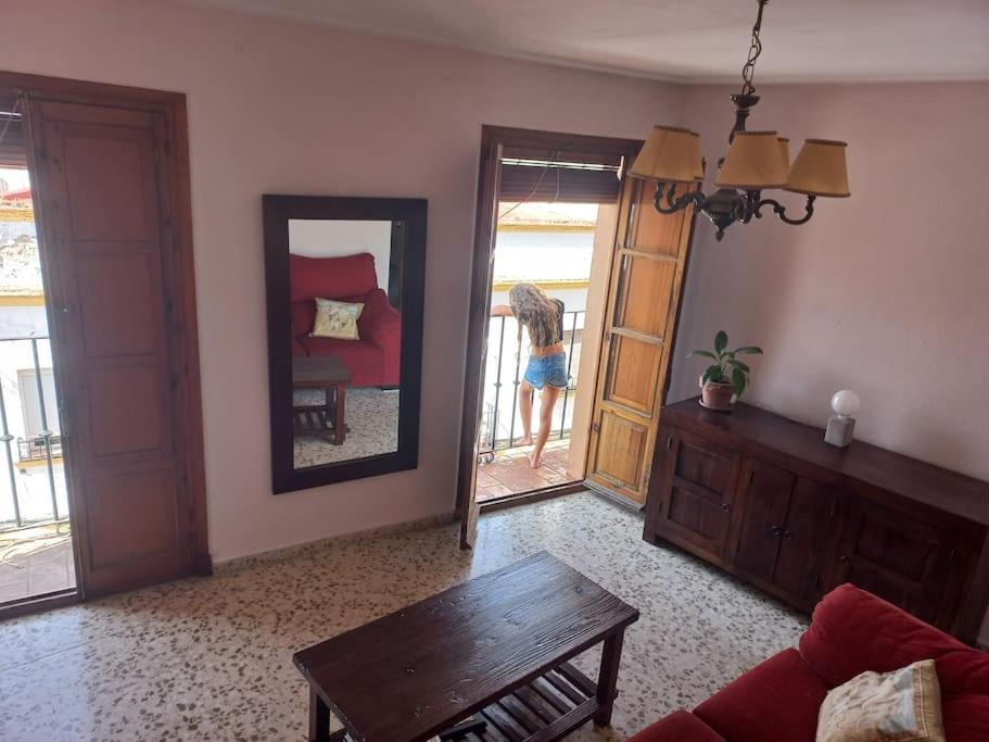Apartament Piso La Plazuela Con Balcones *